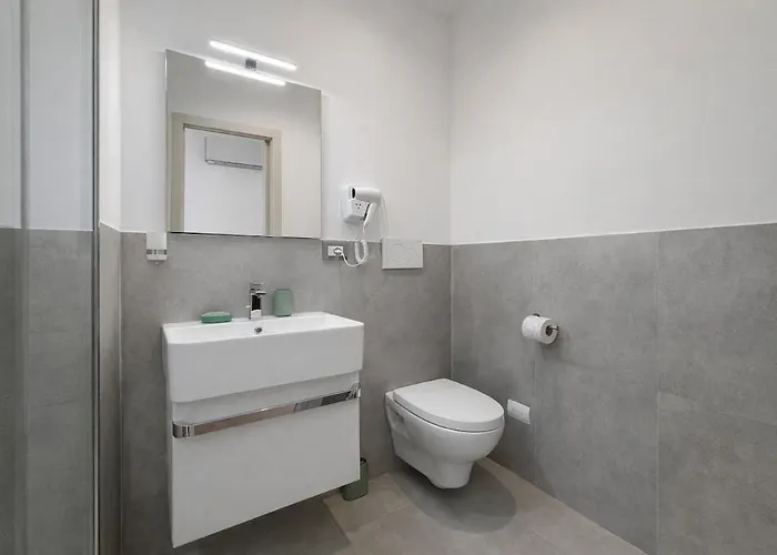 Stylish 3br In Artsy Pigneto 2 Min To Metro Appartement Rome